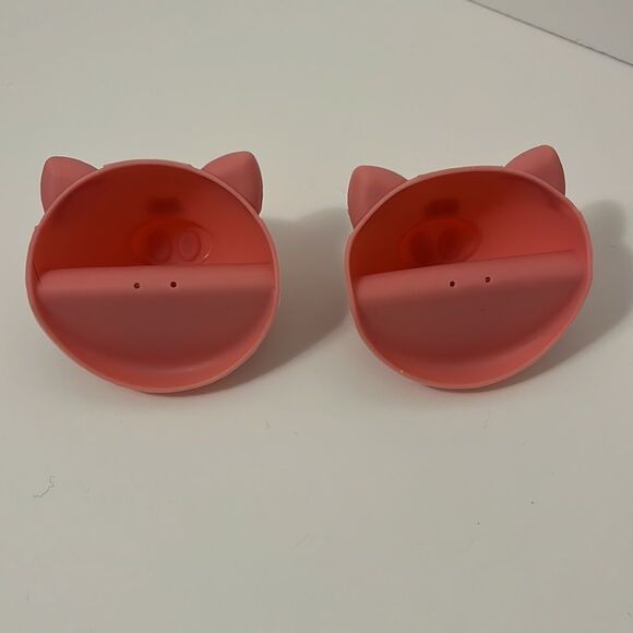 ⭐️3/$15 Pig kitchen bundle - Picture 6 of 7